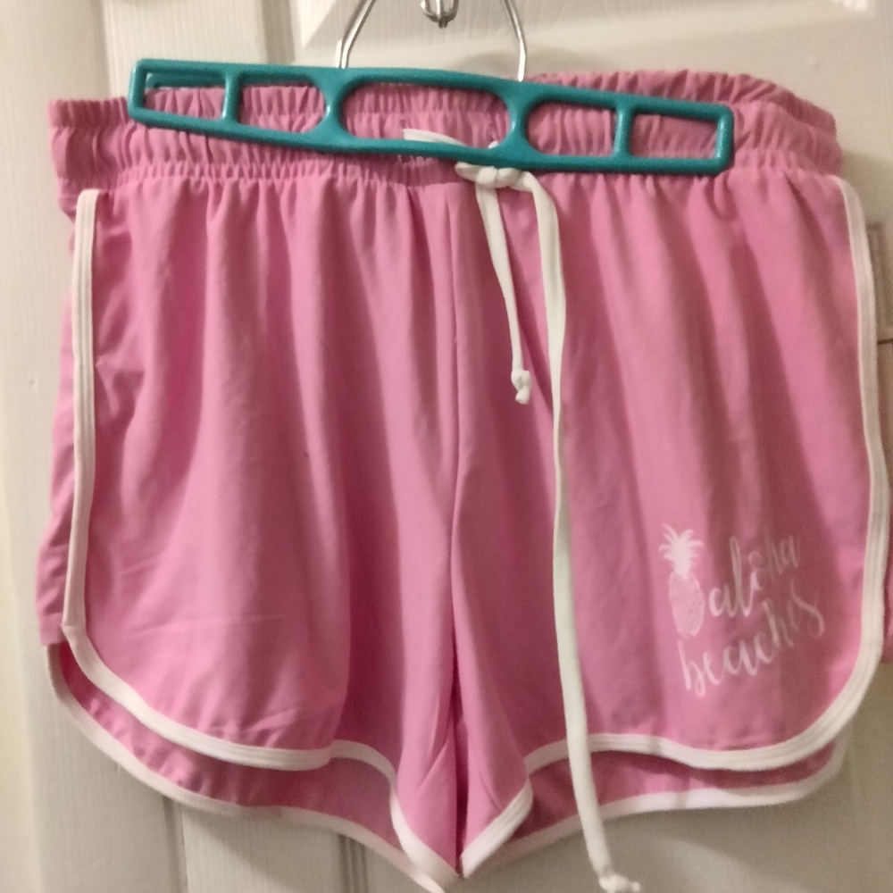 Pink no comment shorts